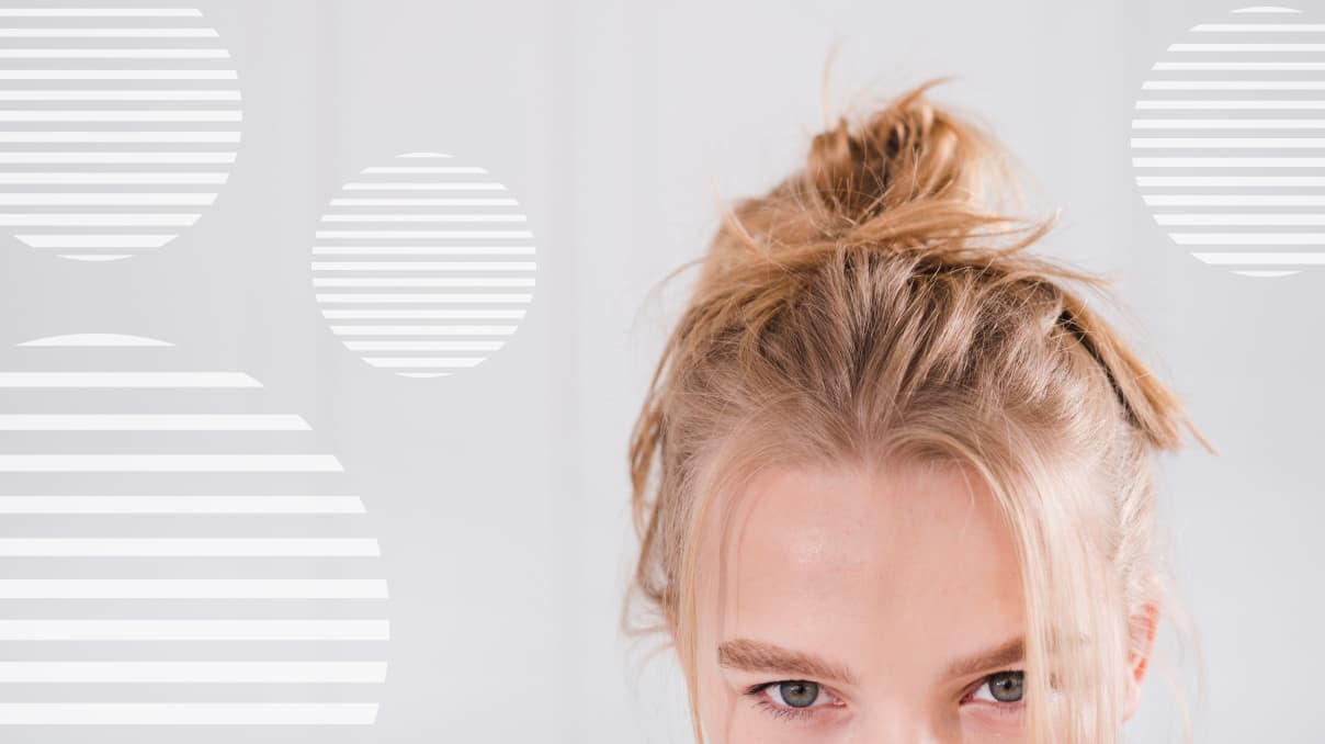 pretty girl messy bun