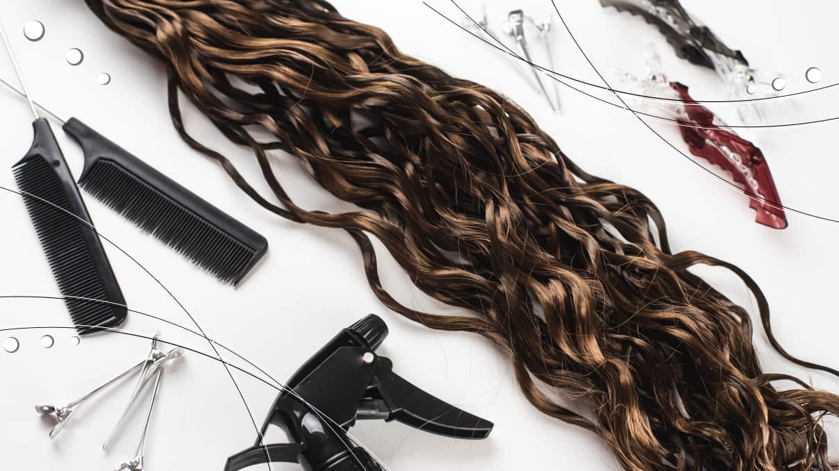 Tutorial Time - Master The Art of Precision for Claw Clip Curly Extensions - JuvaBun