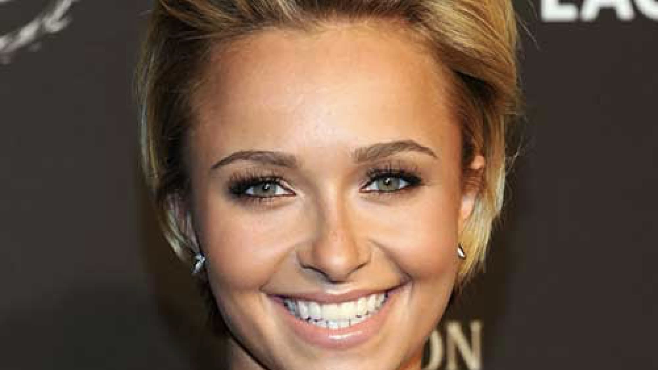 Short Hair Hairstyles For School: Best Ways To Make Up Your Hair