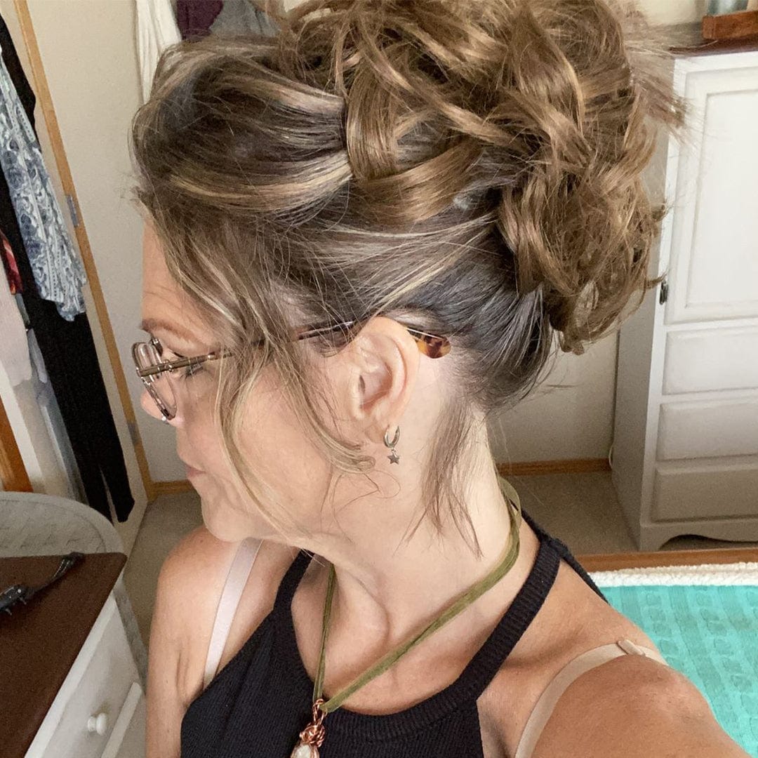 3 JuvaBun Messy Bun JuvaBun